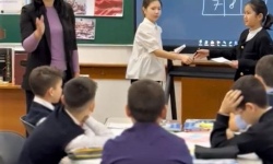 Нейросети на уроках истории